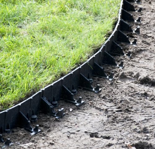 Műanyag ágyásszegély, univerzáslis 1025mmx45mm